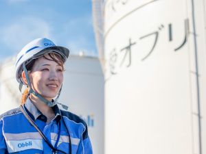 三愛オブリ株式会社【プライム市場】 航空燃料施設の保守・運用／未経験歓迎／定時退社／年休122日
