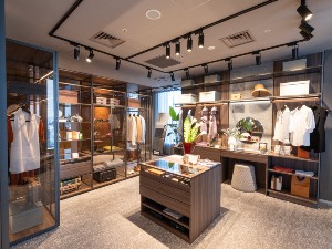 コンフォート株式会社 既存営業／未経験歓迎／年休127日／福利厚生充実