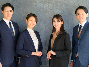 株式会社65ホールディングス 事務スタッフ（介護保険の請求業務がメイン）土日祝休み／残業無