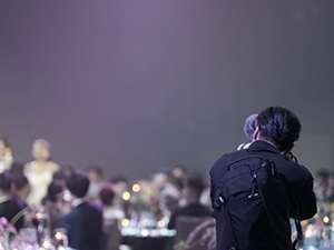 株式会社スリーワークス ビデオグラファー／未経験歓迎／完全週休2日／幸せを映像に残す