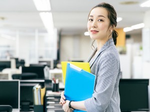 数研出版株式会社(数研出版グループ) 一般事務（契約社員）／年休125日／土日祝休み／基本定時退社