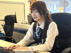 株式会社あかつき レッカー要請の受電オペレーター／未経験歓迎／原則定時退社