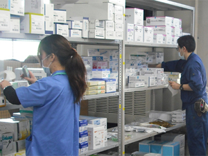 株式会社イノメディックス SPD常駐責任者／夜勤なし／年収400万円以上可／土日祝休み