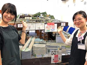 株式会社ポポンデッタ 店舗スタッフ／定着率95％以上／ノルマ無／残業月10h以内