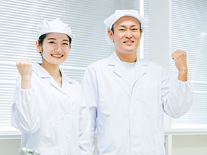 伊藤製パン株式会社(「株式会社ニップン」のグループ会社) パンの製造スタッフ／未経験歓迎／安定企業／食事補助・社割あり