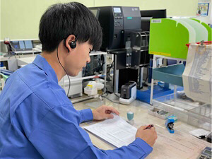 軽自動車検査協会 検査員／未経験歓迎／手当多数／研修充実／土日祝休／賞与年2回