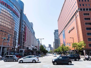 株式会社グローバル・リンク・コミュニケーション 土日祝休み残業ほぼなし！営業事務経験者優遇！天神駅～徒歩2分