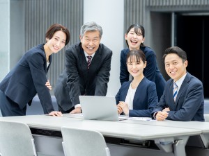 日本システムマネジメント株式会社 事務スタッフ／残業殆ど無し・完全週休2日制（土日休み）