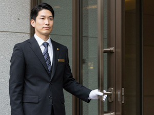 センチュリー株式会社 セキュリティーコンシェルジュ／未経験OK／日勤のみ＆室内勤務