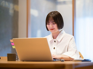日本ビルコン株式会社(東テク株式会社のグループ会社) 営業事務／完全週休2日制／賞与年3回／年間休日128日