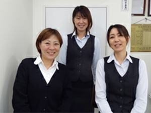 株式会社カンナ 一般事務／残業なし／有休休暇は100%消化OK／自動車通勤可