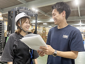 株式会社ハマキョウレックス【プライム市場】 物流センターの管理職／未経験歓迎／月給25万円～／賞与年2回