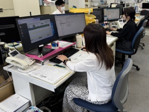 ボーセイキャプティブ株式会社 メーカーの貿易事務／年休125日／残業月10h以下／手当充実