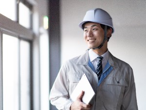 日本ロジテム株式会社【スタンダード市場】 総合職（施工管理職・技術職）／未経験歓迎／各種手当充実