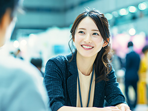 株式会社アース イベントの企画・運営／未経験歓迎／賞与年2回／年休125日