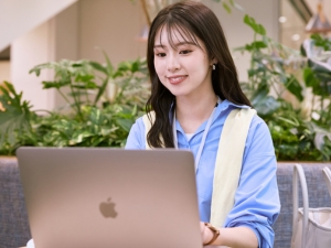 株式会社グランデス 総務／成長中不動産ベンチャー／残業少なめ／月給50万円以上可