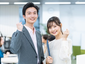 カソク株式会社 バックオフィス／定着率97％／月給30万円～／急成長中の会社