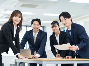 日本システムマネジメント株式会社 システム開発／未経験者歓迎・残業殆ど無し・完全週休2日制