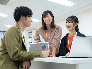 湯沢会計事務所 税務会計コンサルタント／月給26万円／土日祝休／資格支援あり