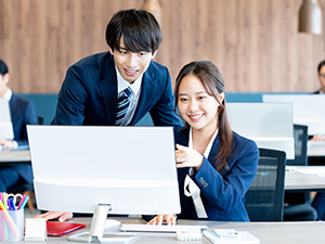 子田株式会社 事務職／土日祝休み／年休124日／月給26万円～／転勤なし