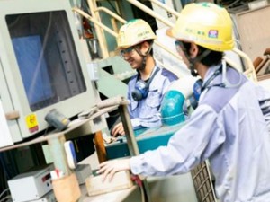 阿波工業株式会社 未経験歓迎／製造職／初年月収例33万円以上可／国家資格取得可