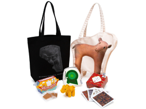 株式会社オークコーポレーション 商品企画／年休125日／月給26万円～／130a03t