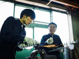 株式会社片桐建鋼 鉄骨の製造スタッフ／未経験歓迎／残業10h程度／17時半定時