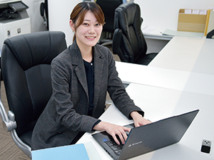 株式会社ビーテック 法人向け建築コンサルティング営業／未経験可／年休120日以上