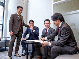 株式会社ｔｏｒｉｏ 不動産仕入れ営業／完全週休2日制／月給40万円～／未経験歓迎