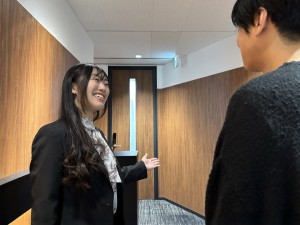 アトム法律事務所弁護士法人 パラリーガル／経験不問／月給26万円以上／土日祝休／大宮駅近