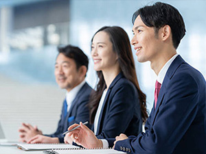 株式会社エヌジェーシー 採用担当スタッフ／未経験歓迎／20～30代活躍中／賞与年2回