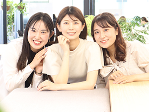 ランスタッド株式会社 貿易事務・月収例29万円～・未経験入社90％以上／転勤無