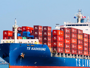 ティ・エス・ラインズ・ジャパン株式会社 コンテナ貨物の輸出営業／未経験歓迎／土日祝休／月給26万円～