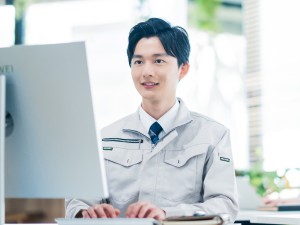 株式会社アスパーク CADオペ・設計・製図等／年休120日／研修有／E002ーE