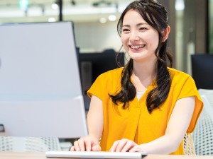 株式会社アスパーク Web系ITエンジニア／経験不問／土日祝休／E002ーI