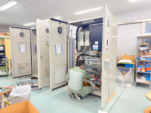 有限会社エレック 制御盤の設計・製造／未経験歓迎／転勤なし／賞与年2回