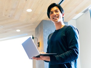 株式会社ソシア 商品企画・ディレクター／広告制作・テレビCM多数／未経験歓迎