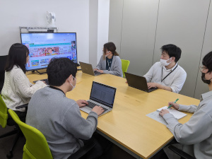 株式会社メロンブックス ECサイト運営／未経験歓迎／月10日休み／好きを活かせる