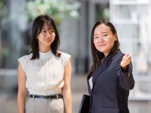 コクヨアンドパートナーズ株式会社(コクヨグループ) 事務サポート／月給25万円以上／土日祝休み・残業月10h程度