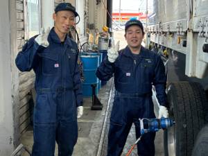 日興自動車工業株式会社 大型車両の整備士／未経験OK／5年連続決算手当支給／残業少