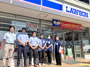 有限会社ヤマブキ ローソンの店舗スタッフ／店長・SC候補／未経験OK／早期昇格