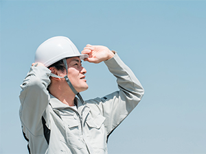 セオ商事株式会社 製造／未経験歓迎／年休125日／月給25万円～／資格取得支援