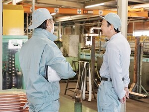 株式会社クスキン 製造スタッフ／夜勤・重量物・転勤なし・土日休み・残業少なめ