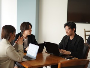 株式会社アップデート 採用人事／未経・第二新卒験歓迎／社長直下／年休128日