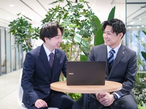 ミネルバ株式会社 専門商社の営業職／年休135日／完全週休2日／祝金10万円有