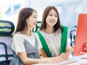 株式会社アスパーク 運用保守・テスト／研修充実／経験不問／土日祝休／E002ーI