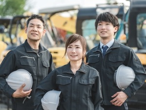 株式会社泰成 建設機械を使った作業スタッフ／未経験歓迎／年収500万円も可