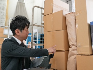 株式会社ロジクエスト 物流倉庫スタッフ／未経験歓迎／月給30万円以上／賞与あり