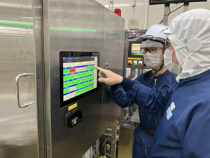 六甲バター株式会社【プライム市場】 大手工場を支える技術職／年間休日128日以上／土日祝休