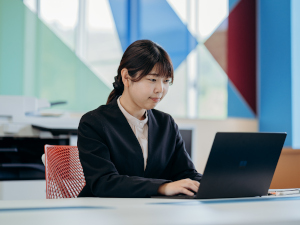 株式会社東洋化学 営業職／岐阜県勤務／業種未経験歓迎／年収400万円～／土日休